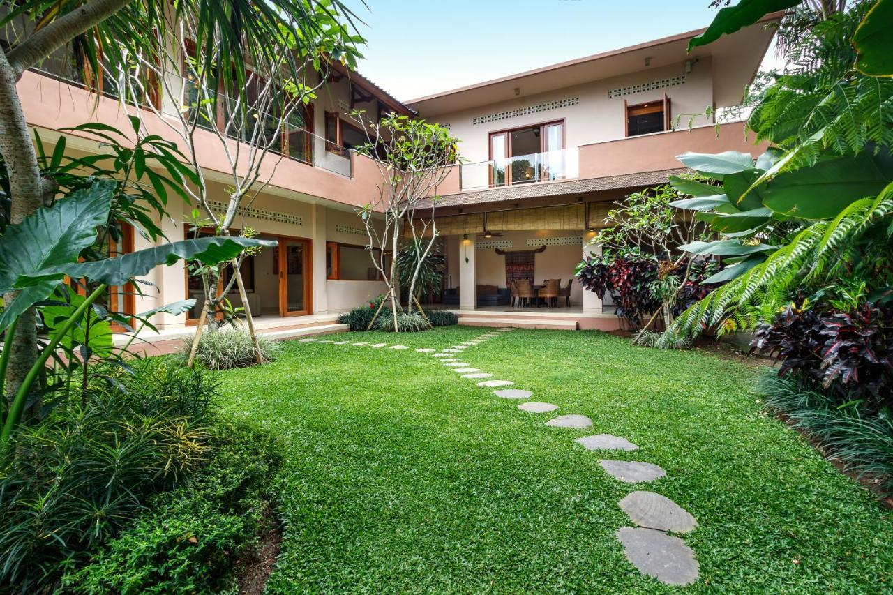 Villa Kembar Ubud Zewnętrze zdjęcie