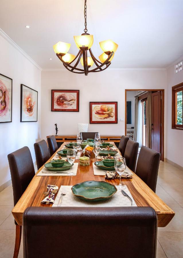 Villa Kembar Ubud Zewnętrze zdjęcie