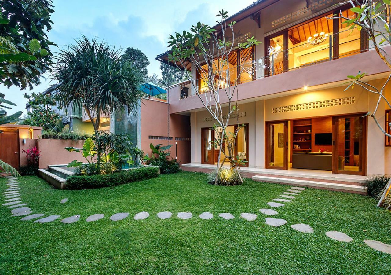 Villa Kembar Ubud Zewnętrze zdjęcie